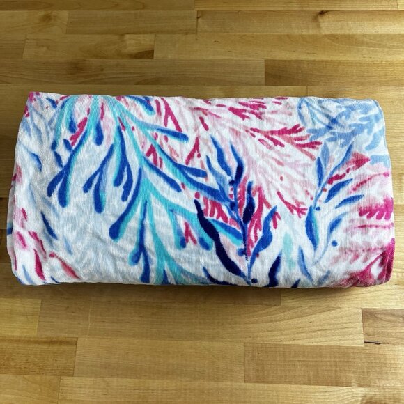 Lilly Pulitzer Towel Backpack Kaleidoscope Coral Beach Pool Vacation Pink Blue - Picture 3 of 8